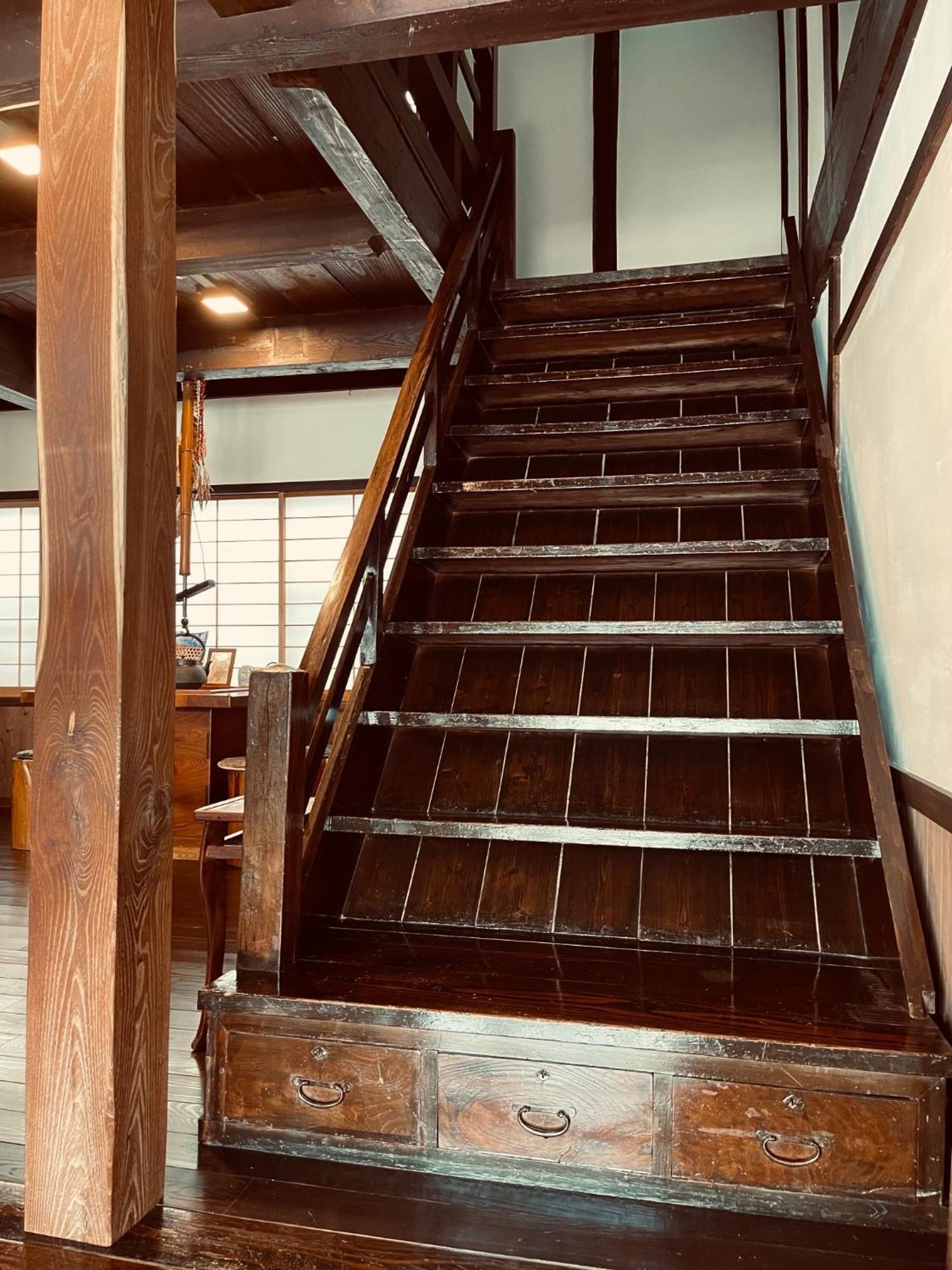 宿屋白金家 Yadoya-Shiroganeya 1日1組限定2名から8名様まで 全館貸切り 伝統的建造物の旅籠宿 Traditional Culture Experience Наґано Екстер'єр фото